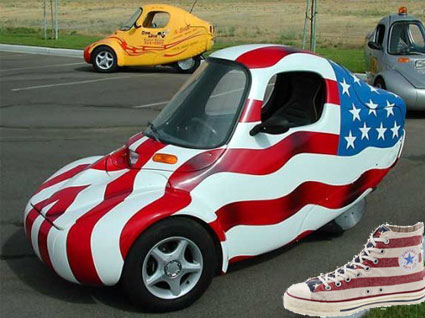 Автомобиль раскрашенный в цвета флага США