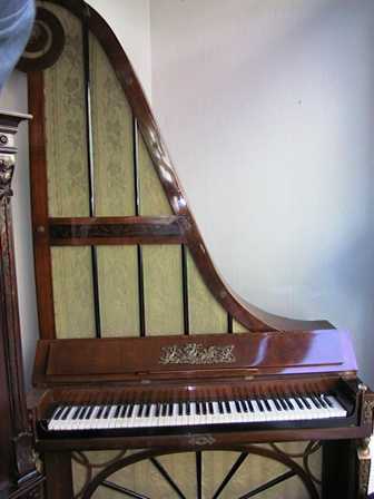 Пианино Жираф
