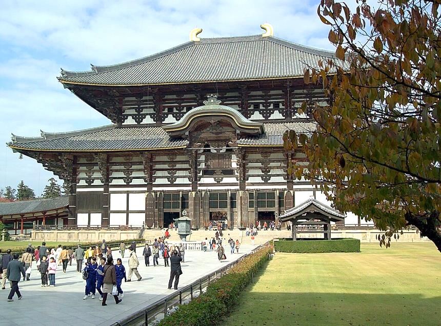 Тодай-дзи – древний буддийский храм в японском городе Нара.