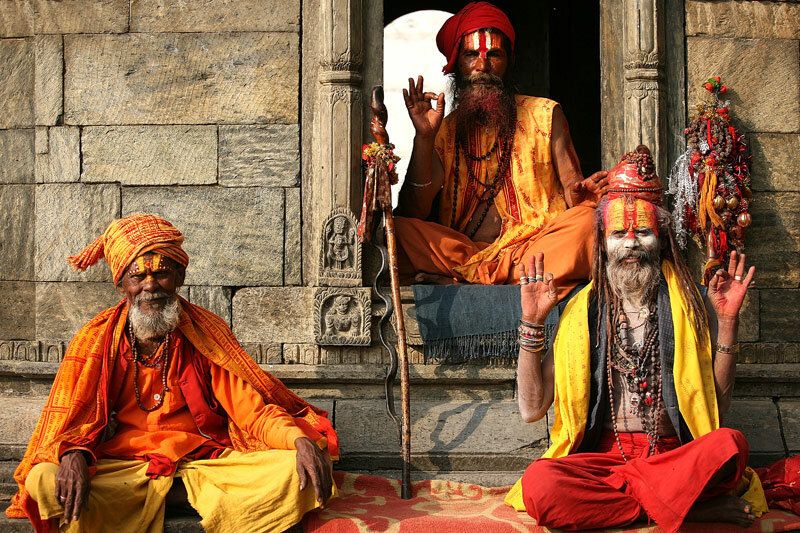 Брахманы в индии. Брахманы Непала. Бенгальцы брахманы. Одеяние брахмана в древней Индии.
