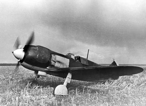 Ла-5 серийный фронтовой истребитель (1942-44 гг.)