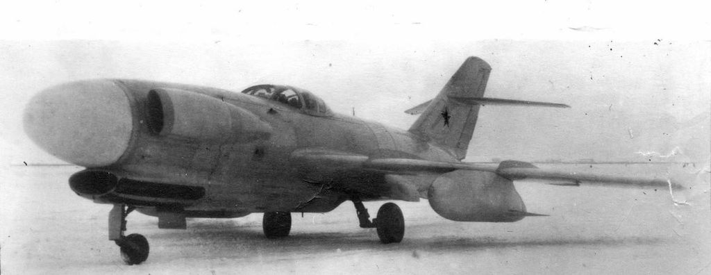 200Б — всепогодный барражирующий истребитель-перехватчик (1952 г.)