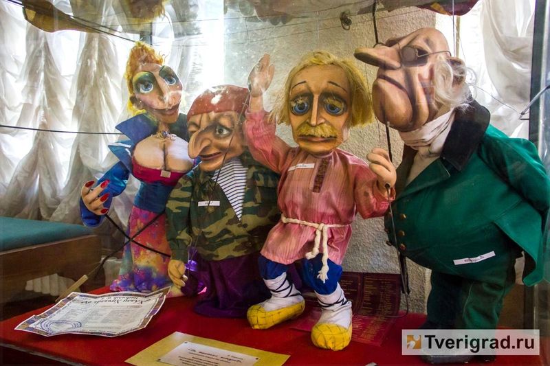 Артисты тверского театра кукол.