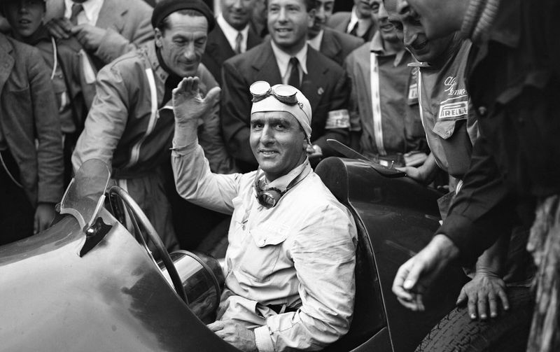 Победитель Джузеппе Фарина на Alfa Romeo.