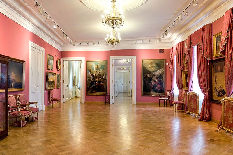 Картинная галерея Путевого дворца.