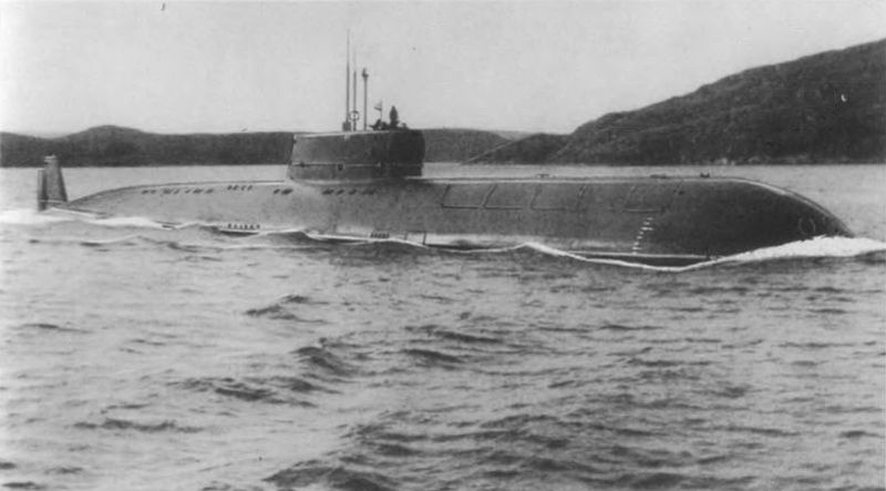 Атомная подводная лодка К-162 выходит на испытания. Декабрь 1969 года.