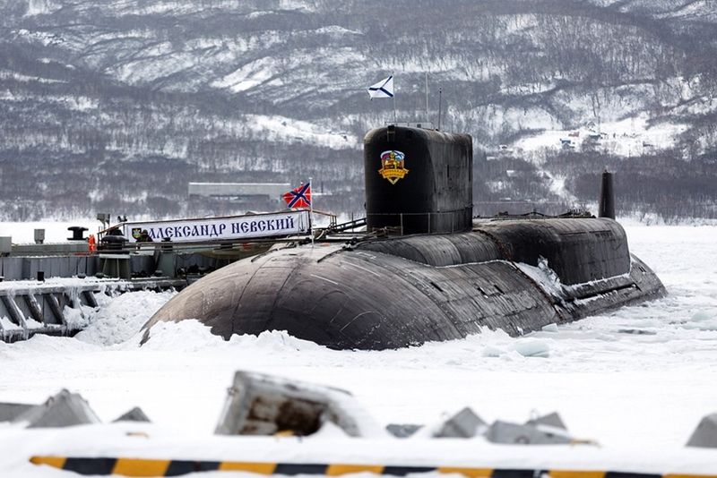 Атомный подводный крейсер проекта 955 «Александр Невский». Бухта Крашенинникова, Камчатка.