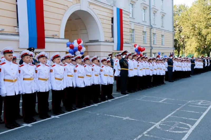 Екатеринбургское суворовское училище. Последний звонок.