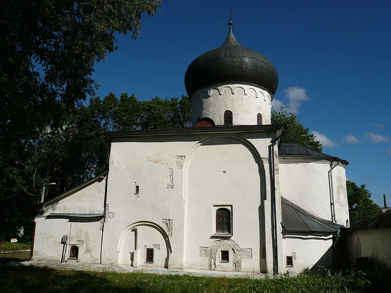 Спасо-Преображенский собор Мирожского монастыря в Пскове.