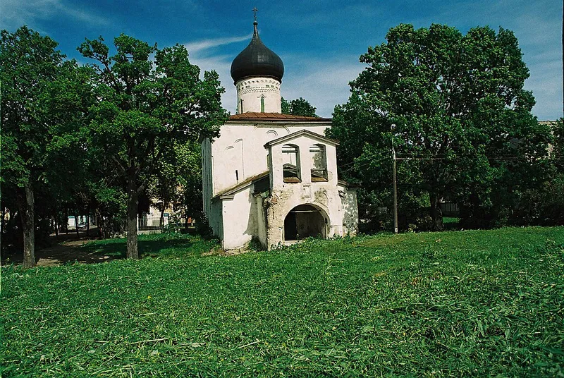 Церковь Георгия со Взвоза. Памятник истории и культуры федерального значения XV–XIX веков.