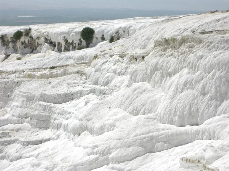 Каскады травертин