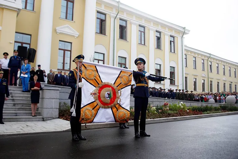 Знамя Иркутского училища.