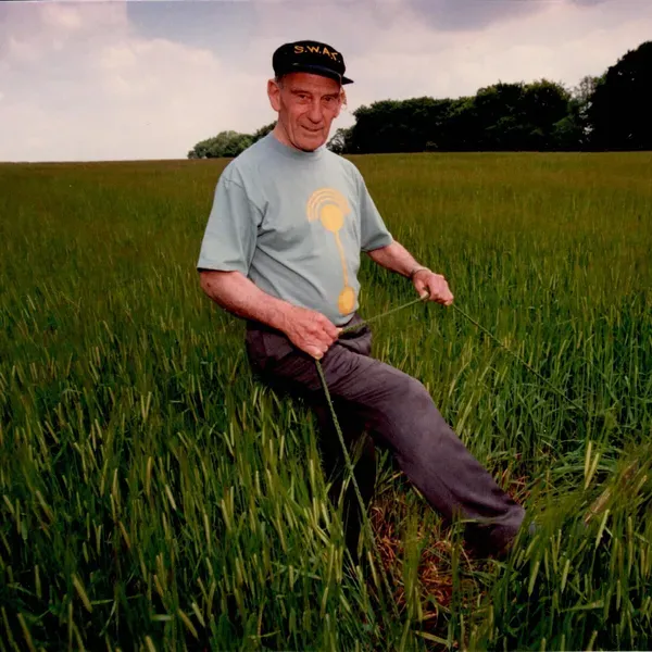 Главный принцип — не ломать растения