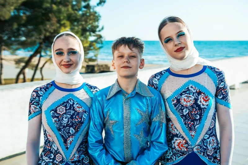 Воспитанники Образцовой цирковой студии «Кураж»