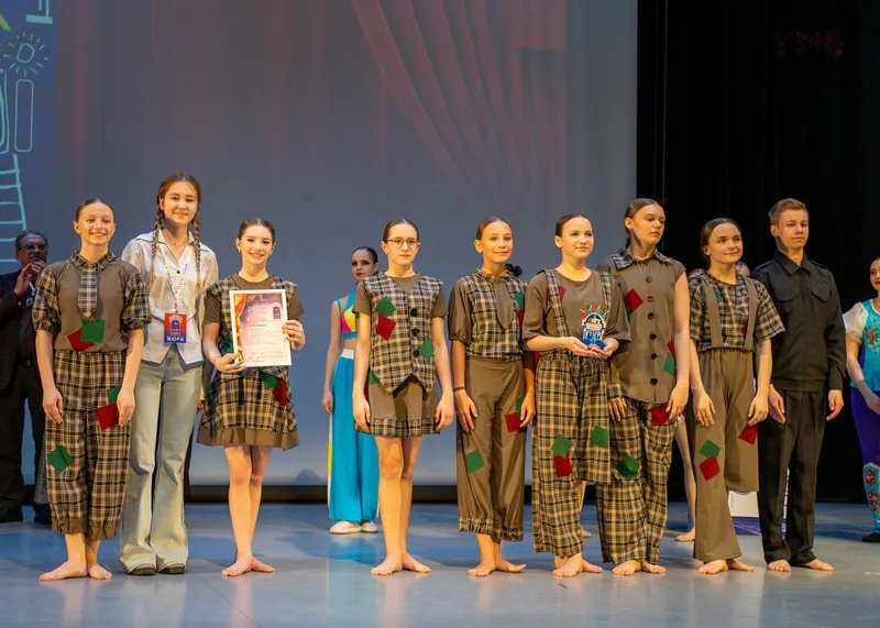 Награждение победителей. Детское жюри - 3 место