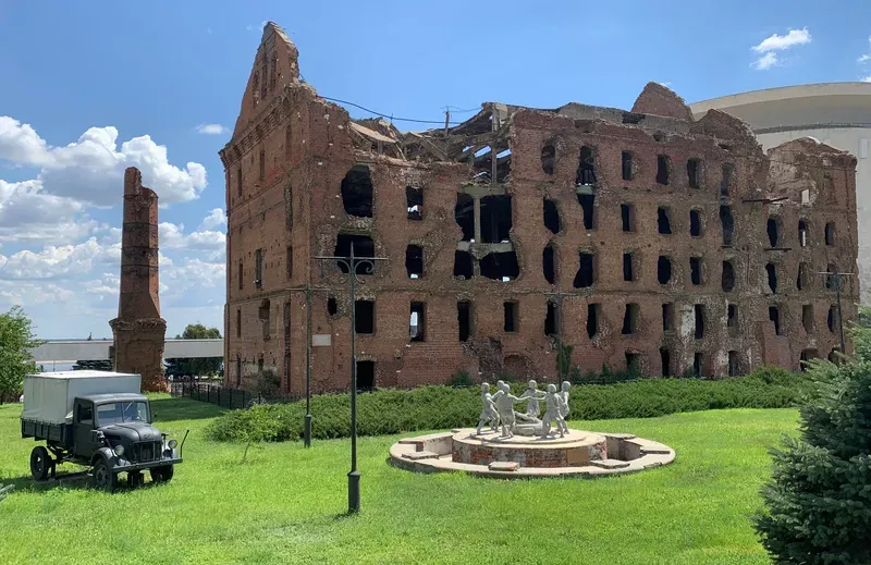 Фонтан «Детский хоровод» в современном Волгограде.