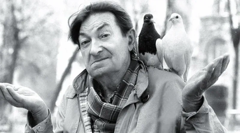 Георгий Вицин с голубями
